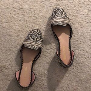 Restricted Flats // size 8